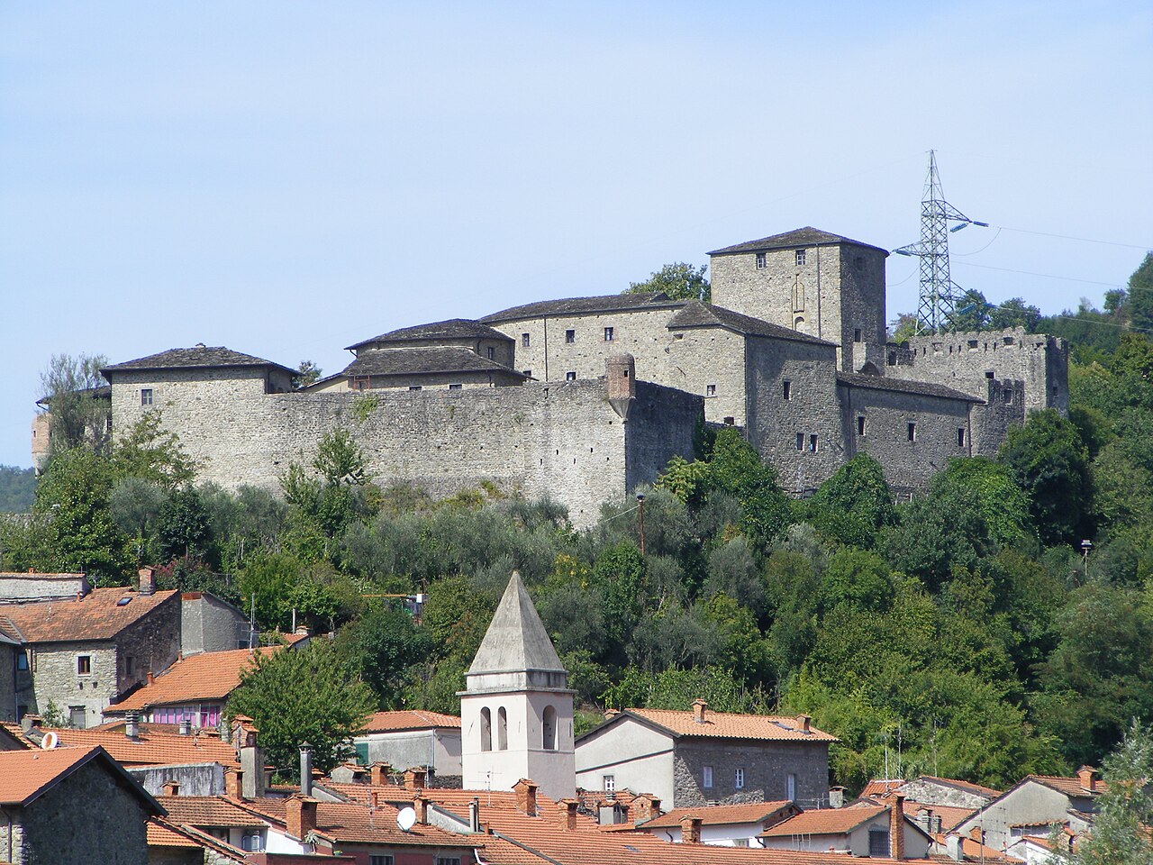 Castello del Piagnaro — Punto di interesse , Genova