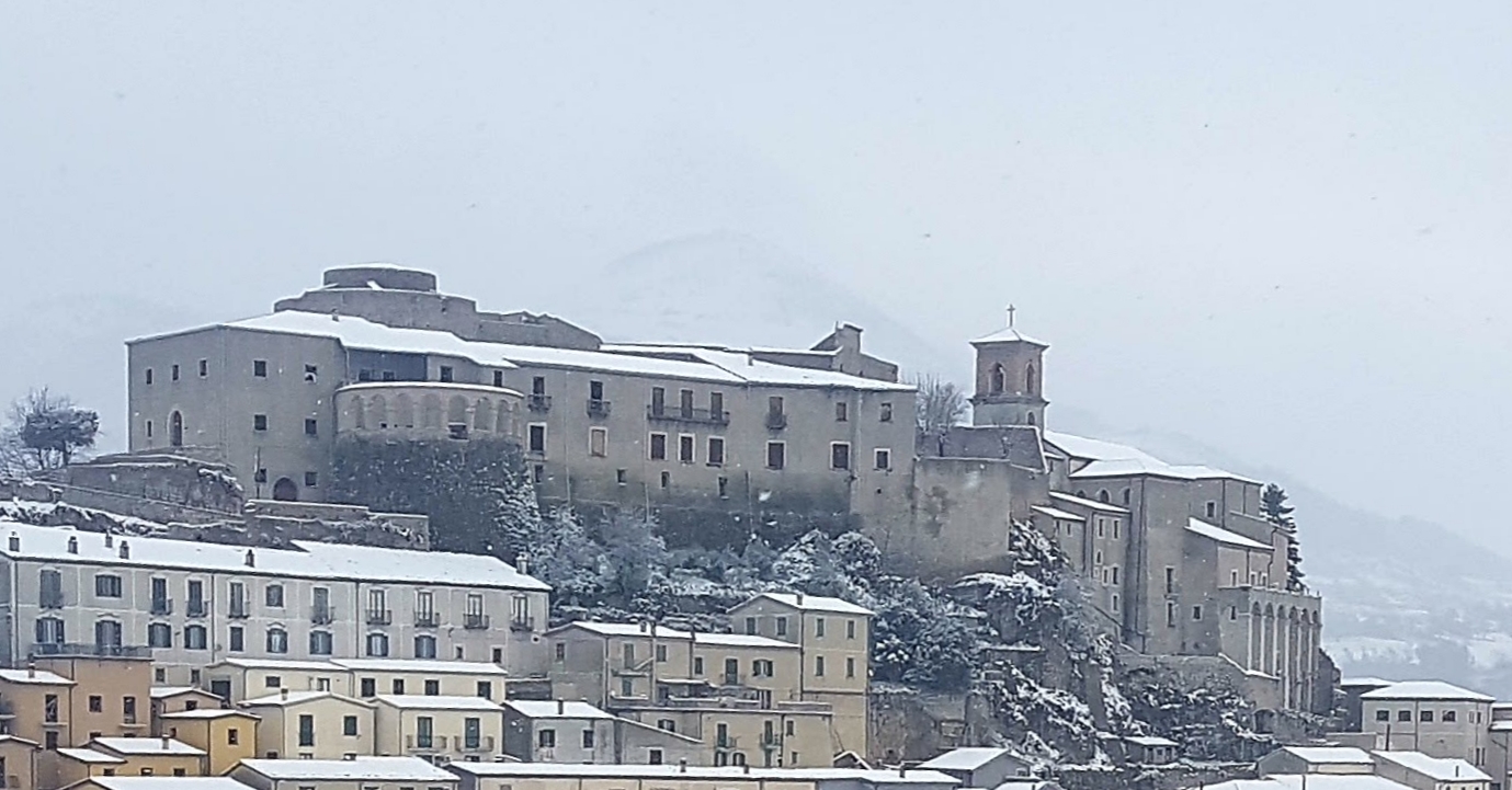 castello medioevale di Muro Lucano — Punto di interesse , Napoli