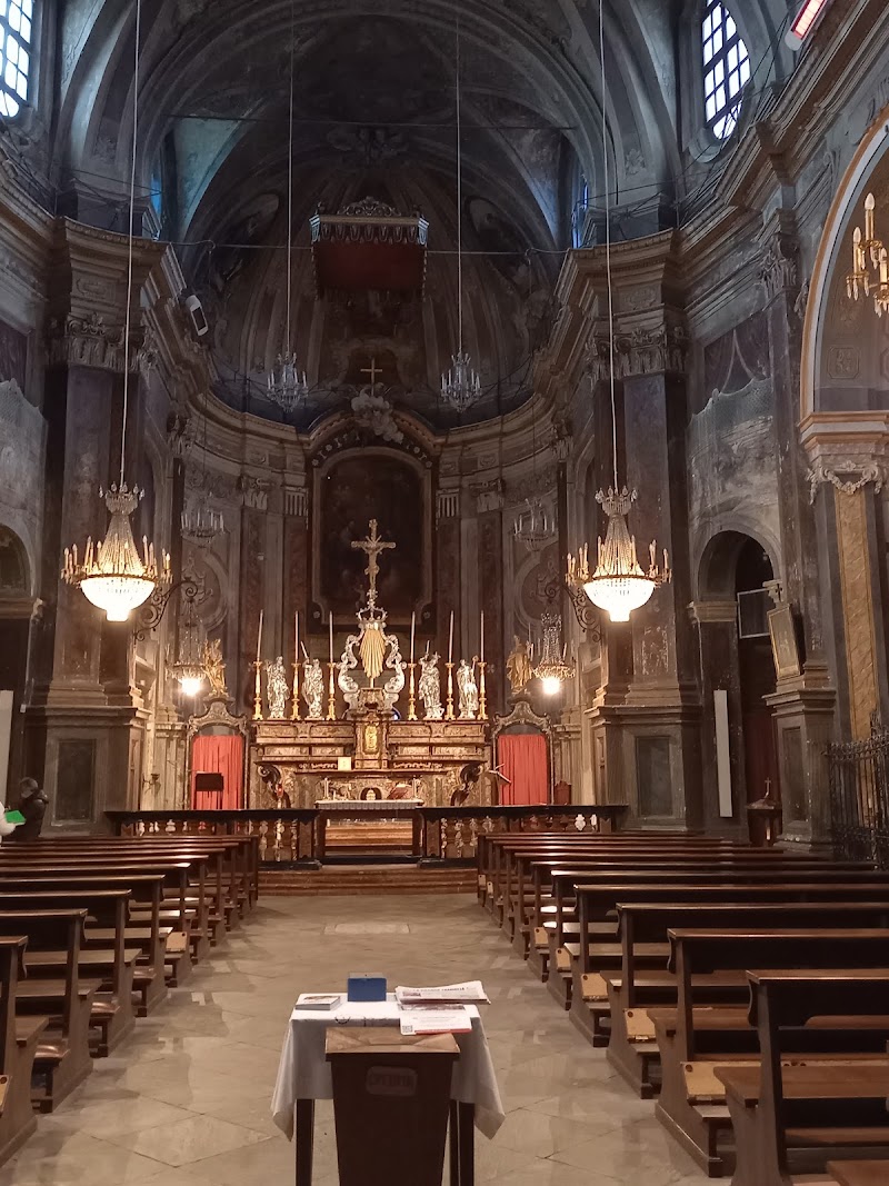 Chiesa Parrocchiale di San Pietro Apostolo — Punto di interesse a Crescentino, Vercelli