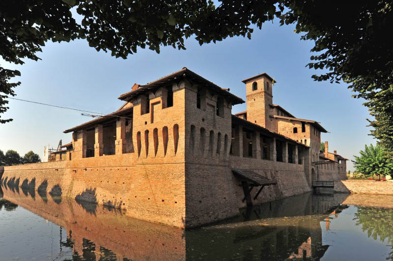 castello di Pagazzano — Punto di interesse , Milano