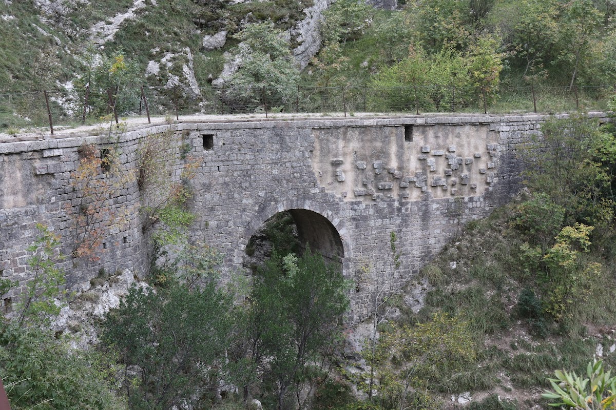 Acquedotto Medievale