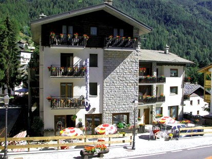 Hotel Al Caminetto, member of WorldHotels Crafted — Ristorante a Valtournenche, Piedmont