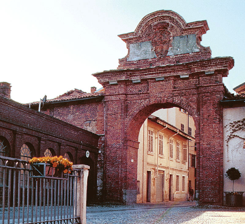 Porta della Torrazza — Punto di interesse a Pollone, Biella