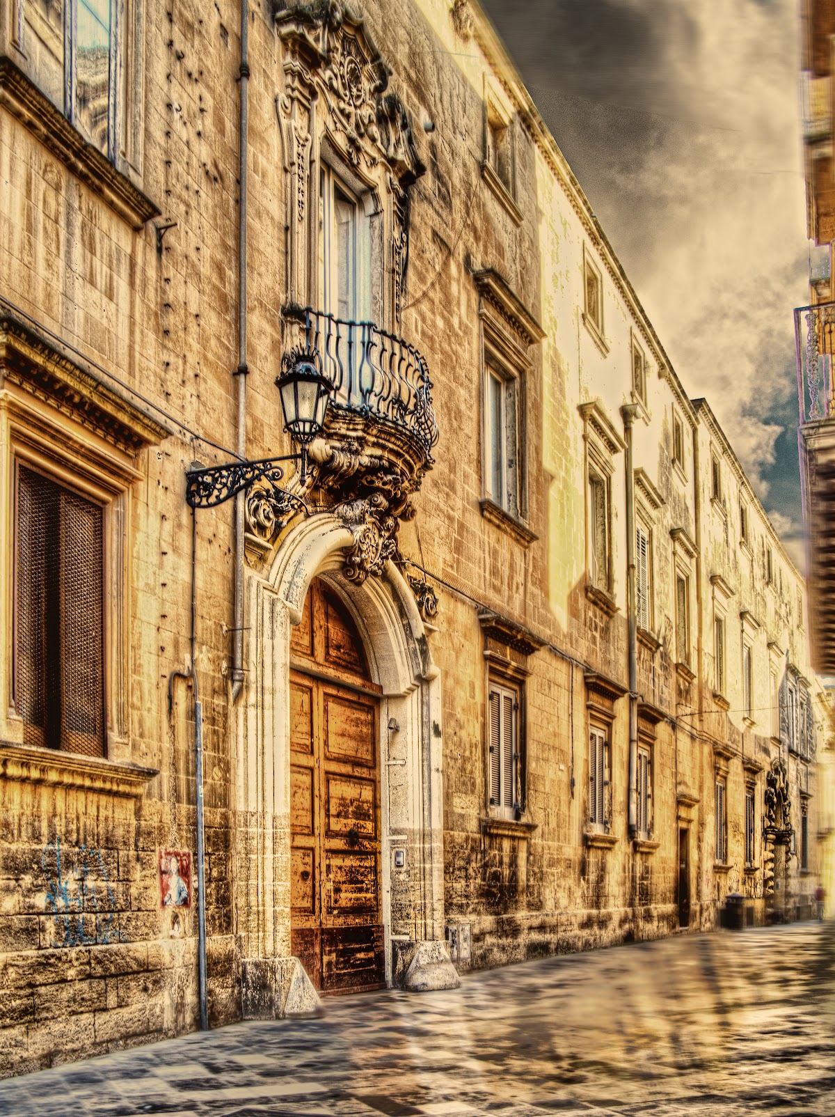 Palazzo Carrozzo — Punto di interesse a Lecce, Lecce