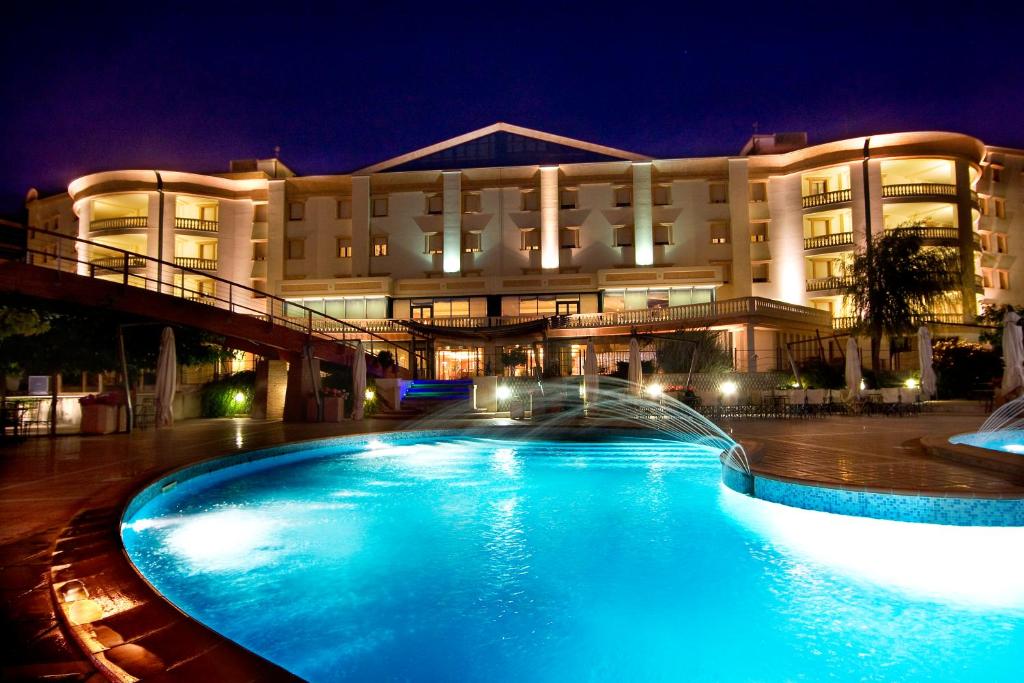 Gran Paradiso Hotel Spa — Punto di interesse a Foggia, Foggia