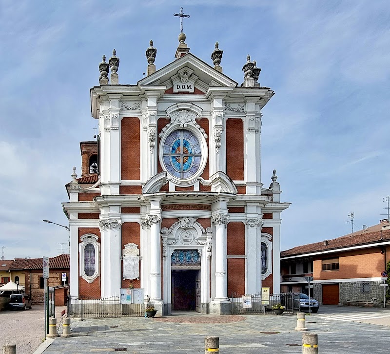 Chiesa di San Giovanni e San Rocco — Punto di interesse a Chivasso, Torino