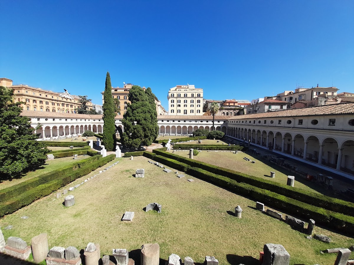 Chiostro di Michelangelo — Punto di interesse a Roma, Roma