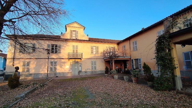 Casa natale di Cesare Pavese