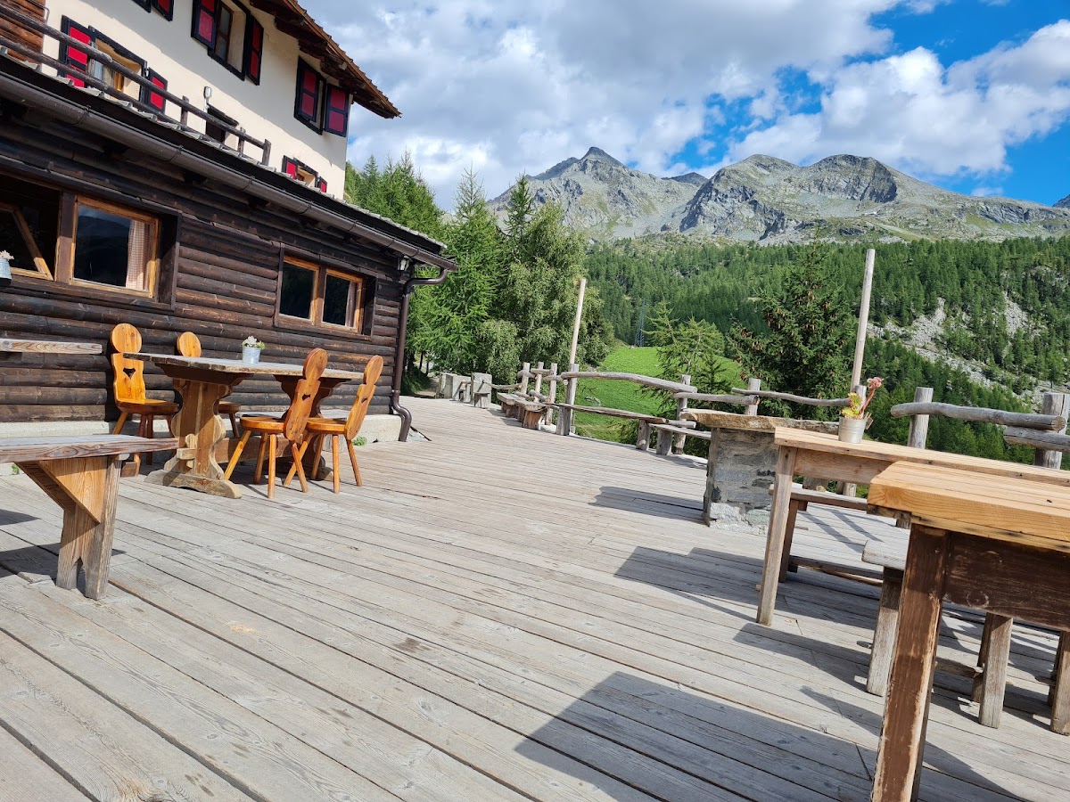 Rifugio Ferraro — Punto di interesse a Champoluc, Aosta