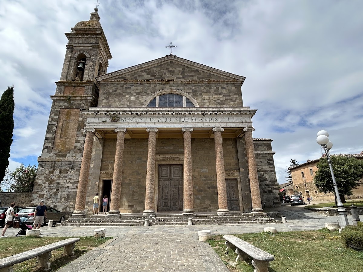 Concattedrale del Santissimo Salvatore — Punto di interesse a Montalcino, Siena