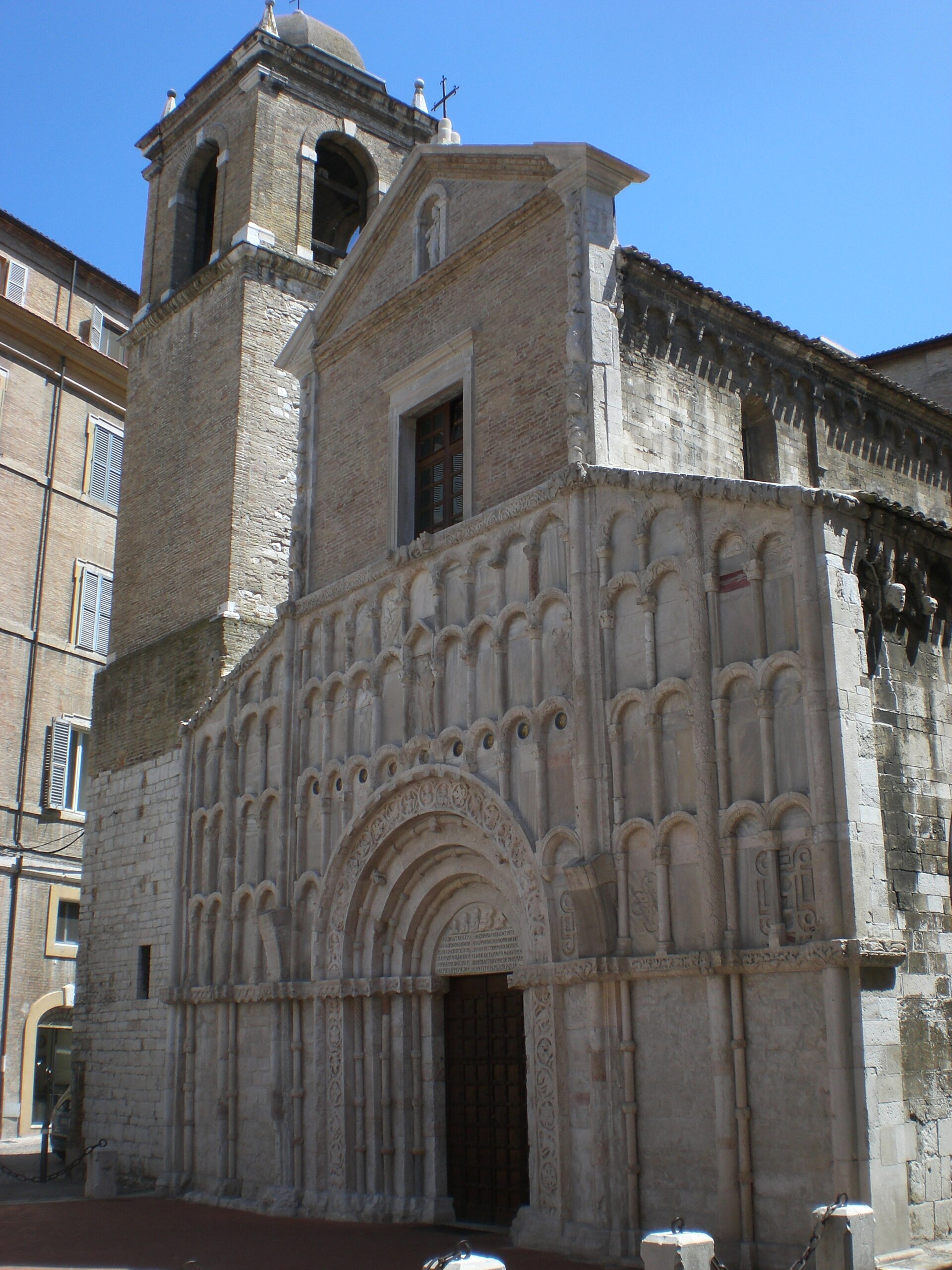 Chiesa di Santa Maria della Piazza — Punto di interesse a Ancona, Ancona