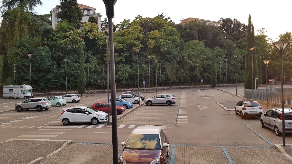 Parcheggio Stazione di Frascati - FS PARK — Punto di interesse a Frascati, Roma