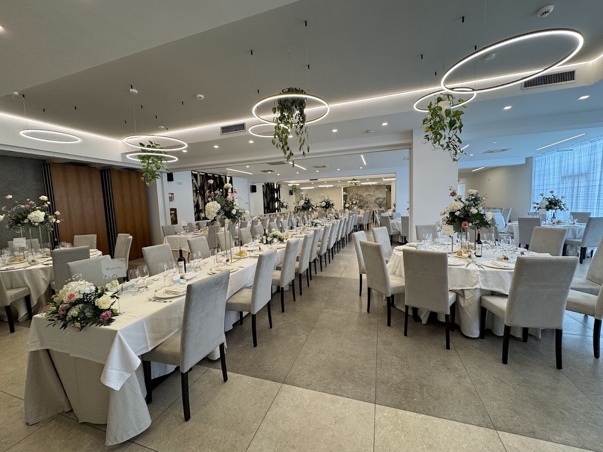 Hotel - Ristorante Tre Lanterne & SPA — Punto di interesse a Ascoli Piceno, Ascoli Piceno