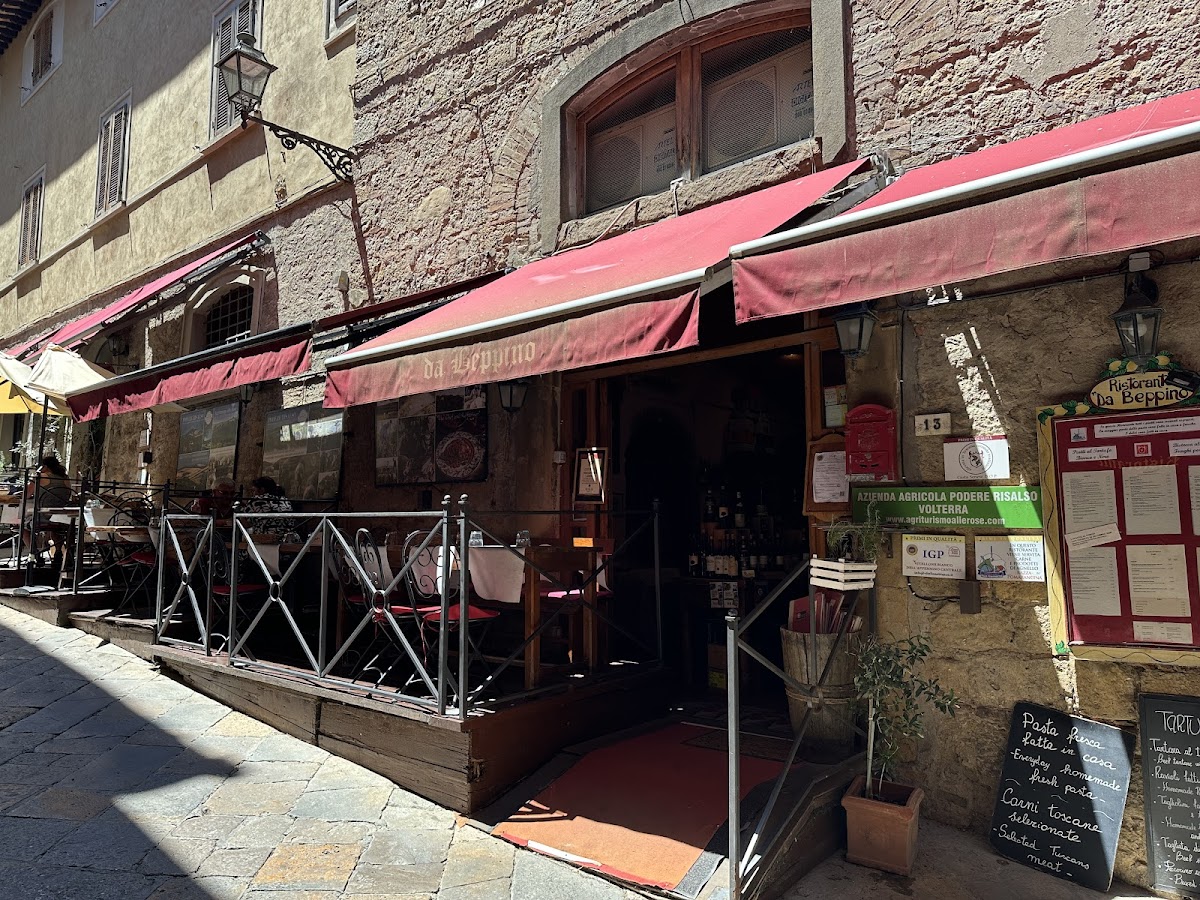Il Pozzo degli Etruschi — Ristorante a Volterra, Pisa