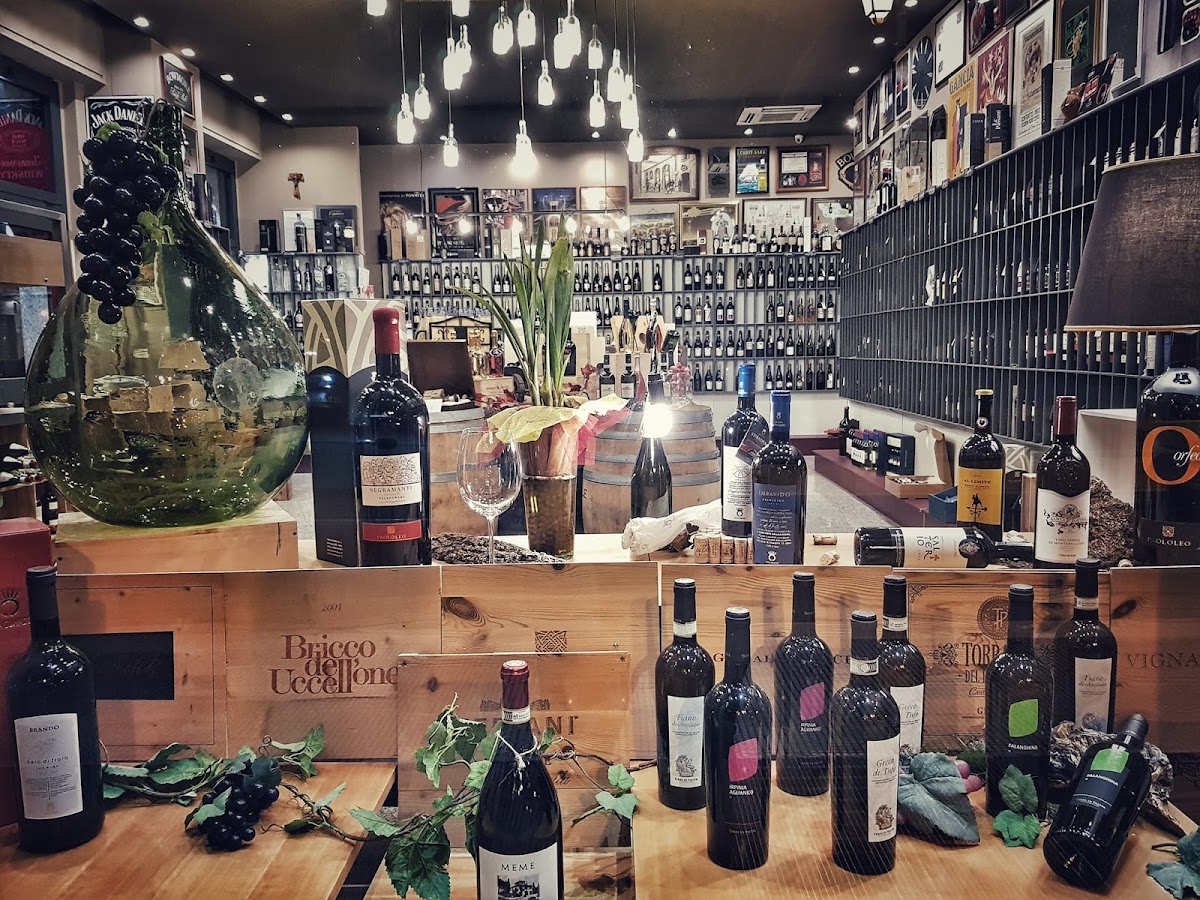 Enoteca Nuvola — Ristorante a Foggia, Foggia