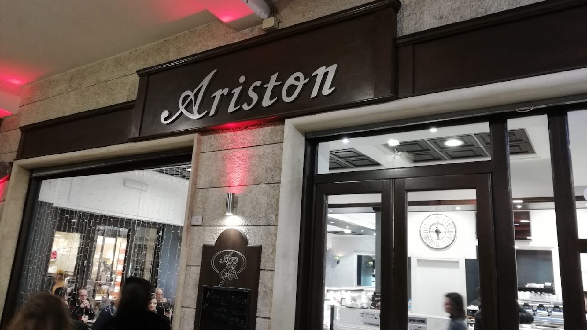 ARISTON TIVOLI bar ristorante gelateria pasticceria — Ristorante a Tivoli, Roma