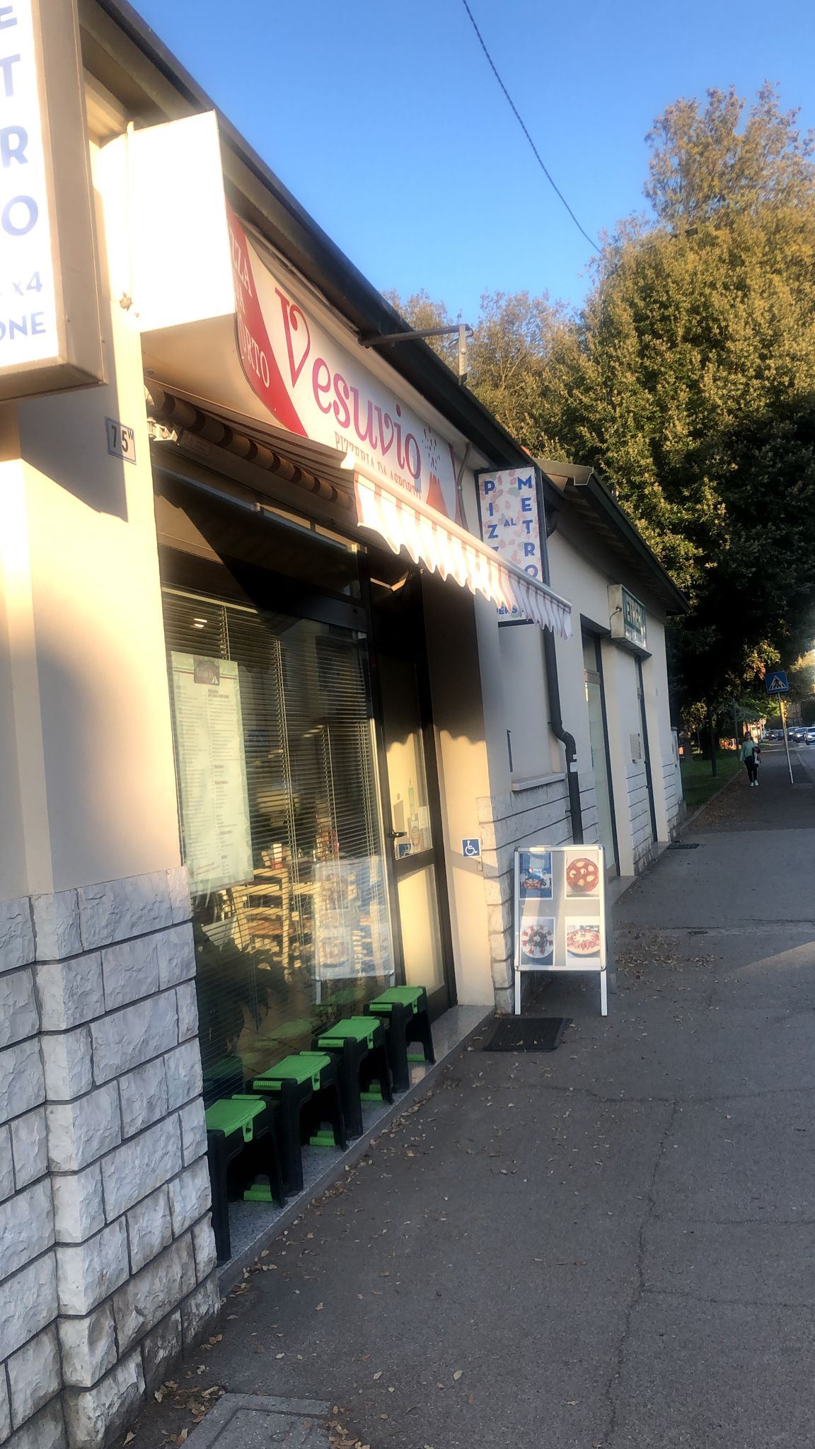 Pizzeria Vesuvio — Ristorante a Ravenna, Ravenna