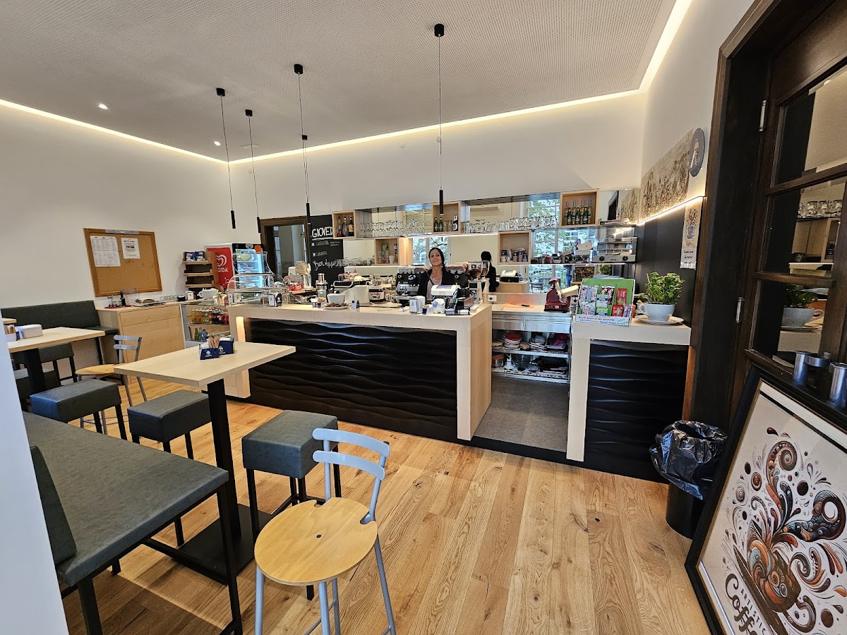 Artistic Coffee di Tania De David (Merano)
