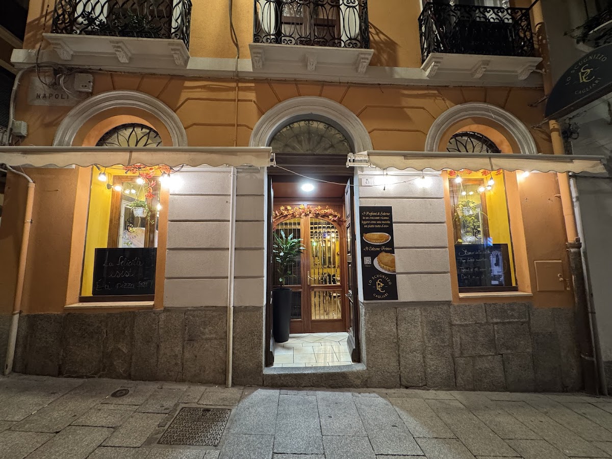 Lo Scugnizzo Cagliari — Ristorante a Cagliari, Cagliari