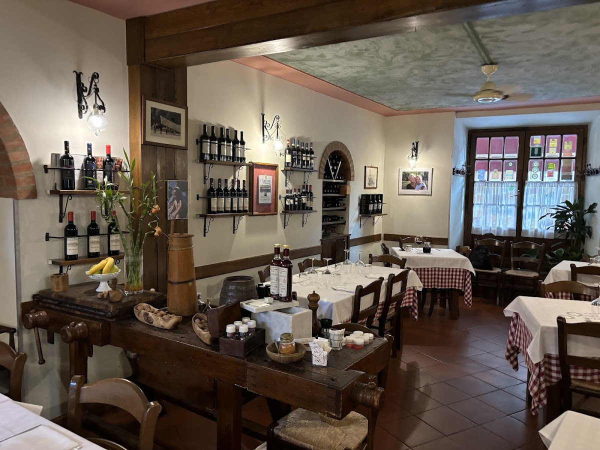 Bar Trattoria Da Badò — Ristorante a Volterra, Pisa