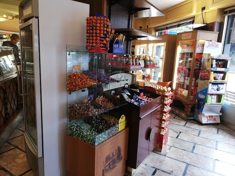 Pasticceria Eporedia — Ristorante a Ivrea, Torino