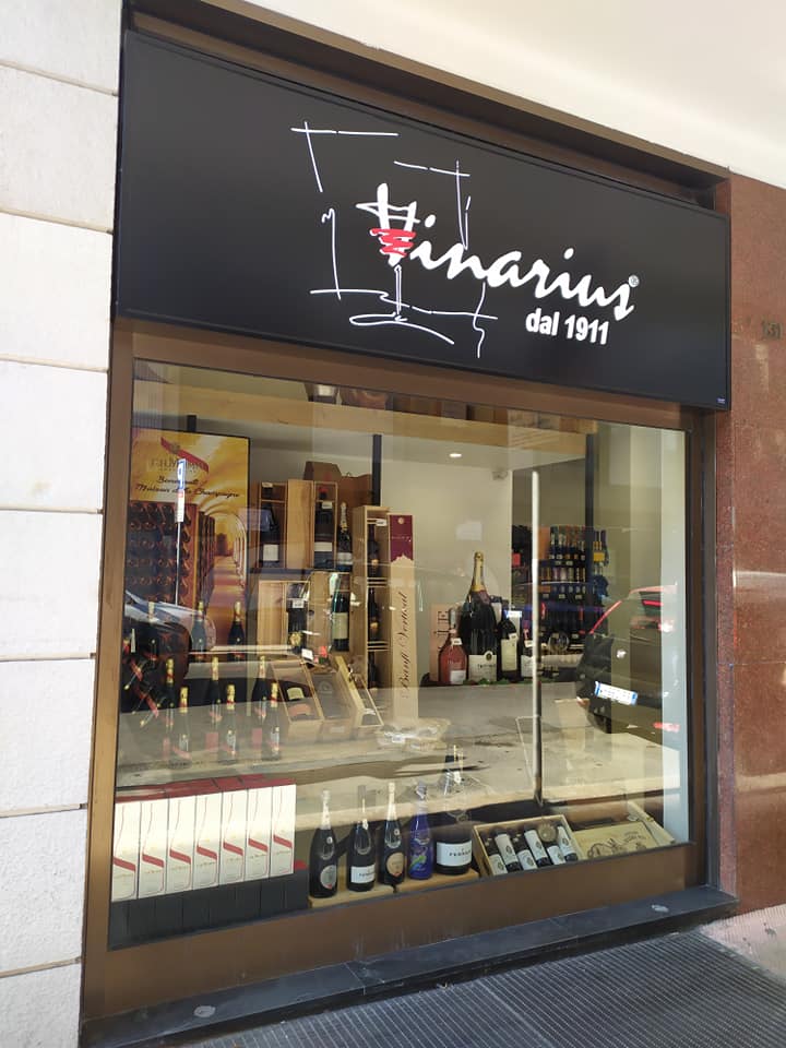 Enoteca Vinarius — Ristorante a Bari, Bari