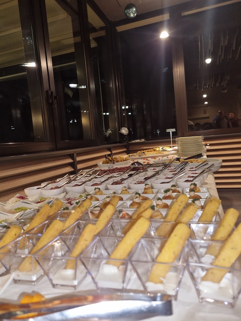Terrazza Paradiso di Giacomo Pelfini — Ristorante a Arona, Novara