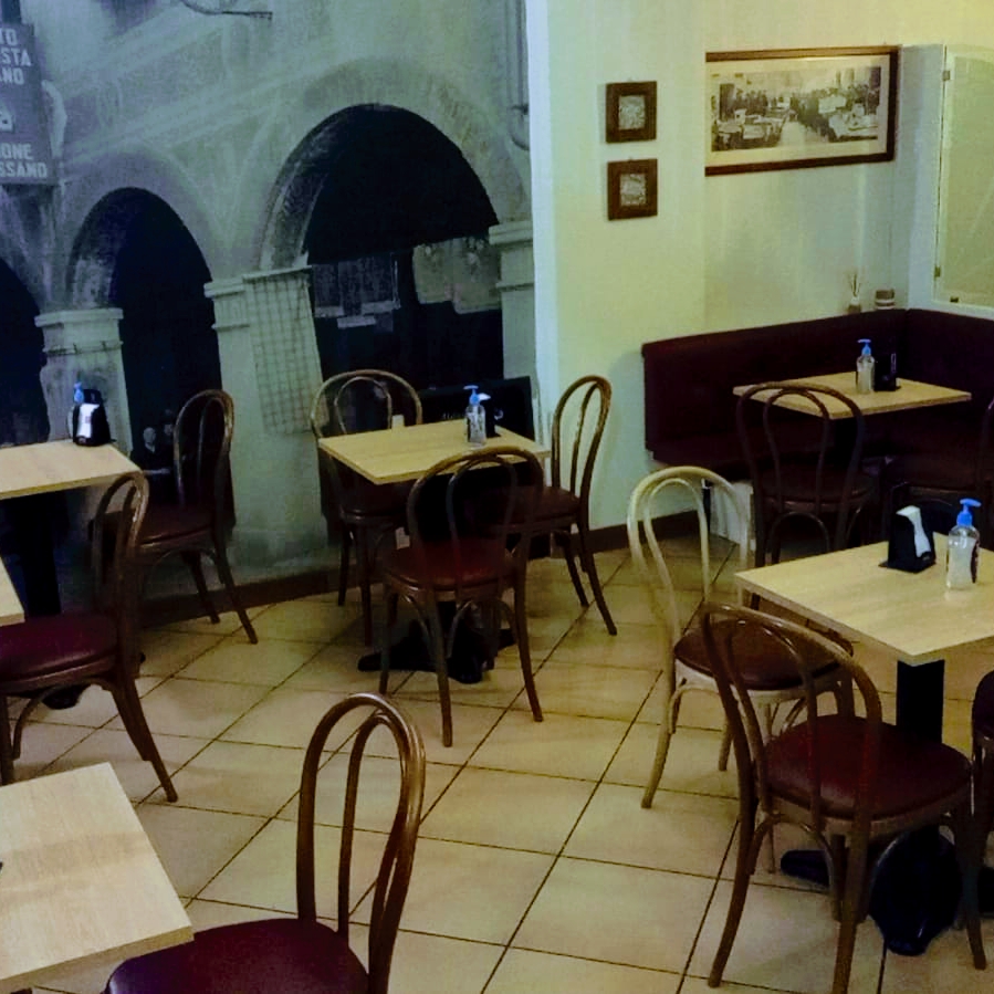 Caffè Ausonia — Ristorante a Bassano del Grappa, Vicenza