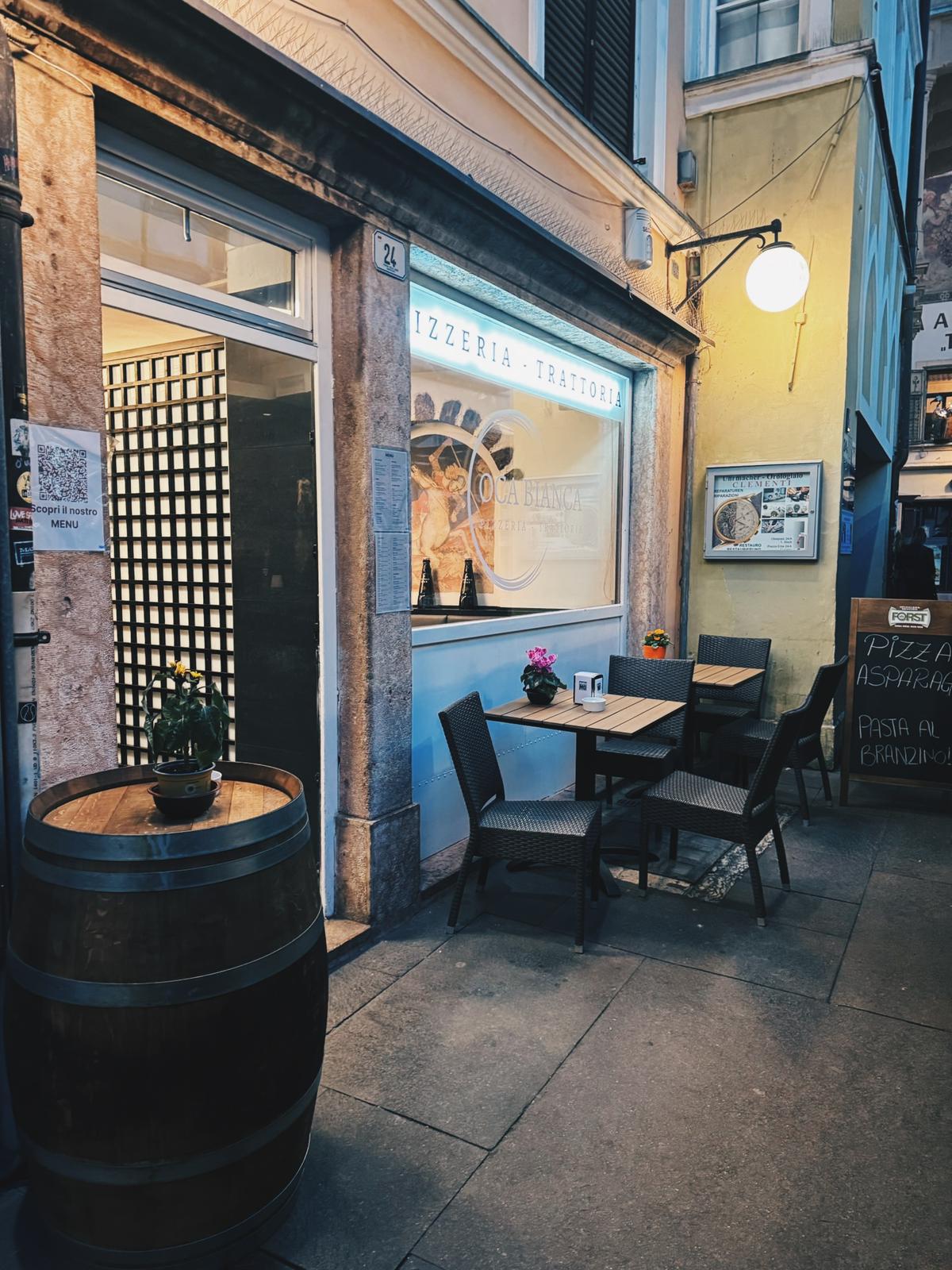 Pizzeria - Trattoria “Oca Bianca” — Ristorante a Bolzano, Bolzano
