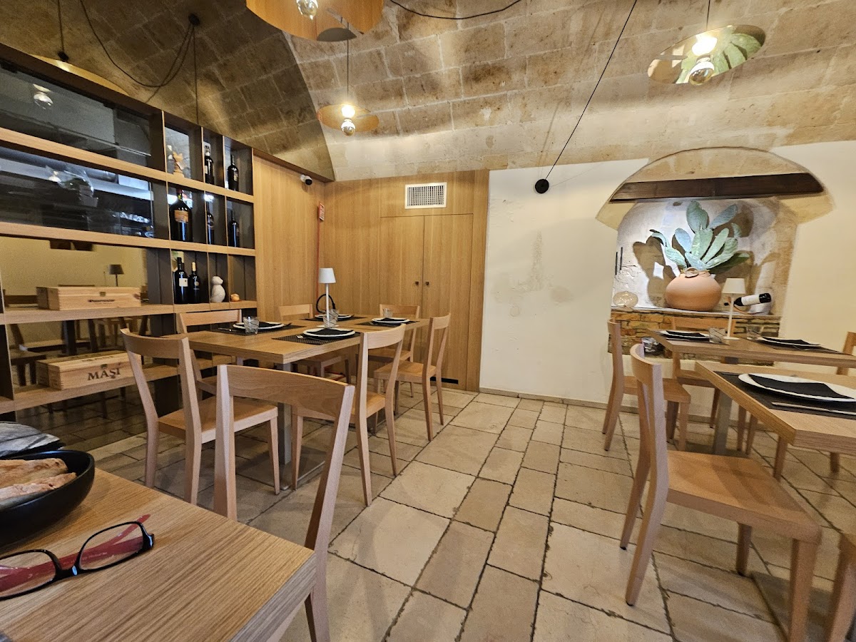 Lalatteria Rizzi - Latte e Vino — Ristorante a Matera, Matera