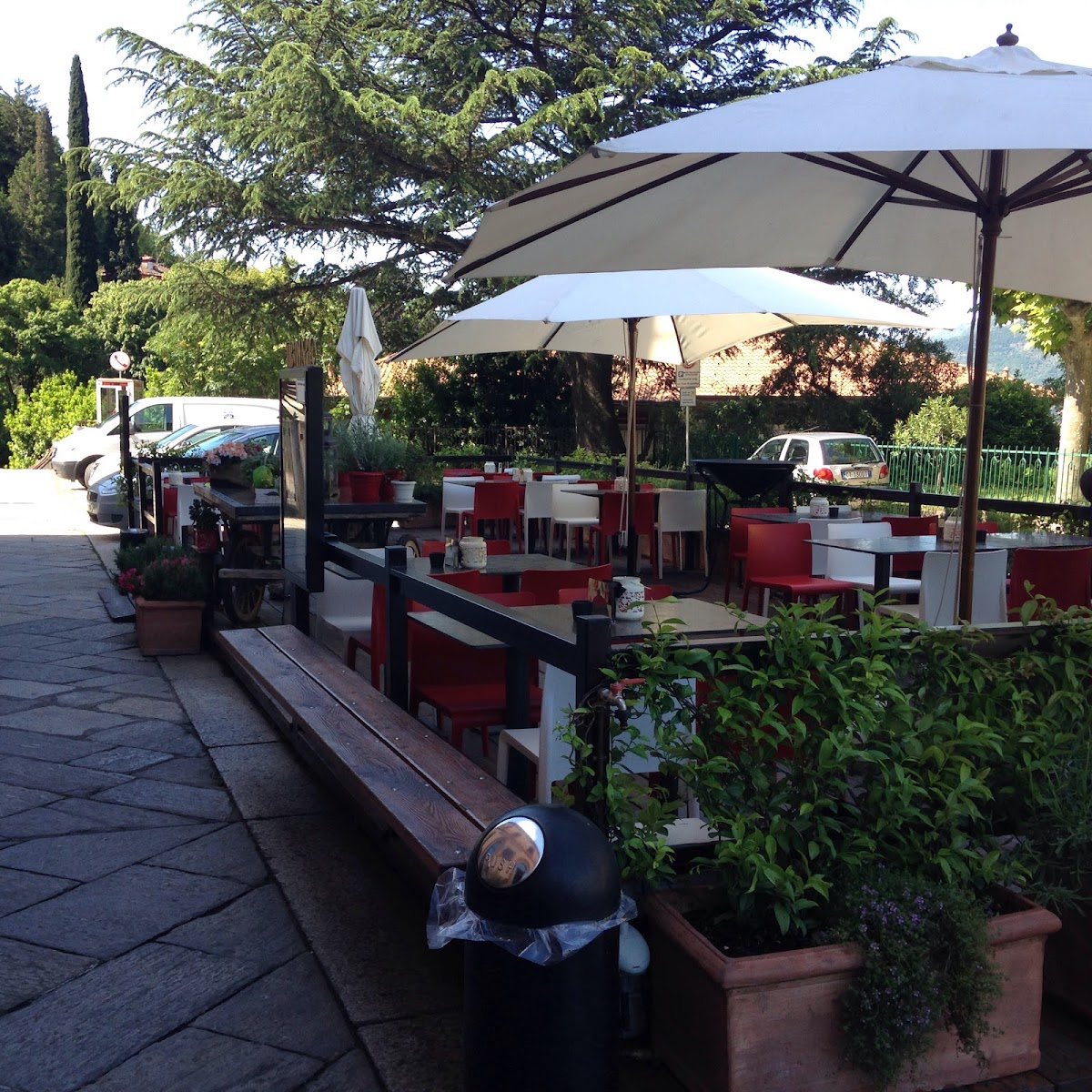 Bar III Binario Bar — Ristorante a Varenna, Lecco