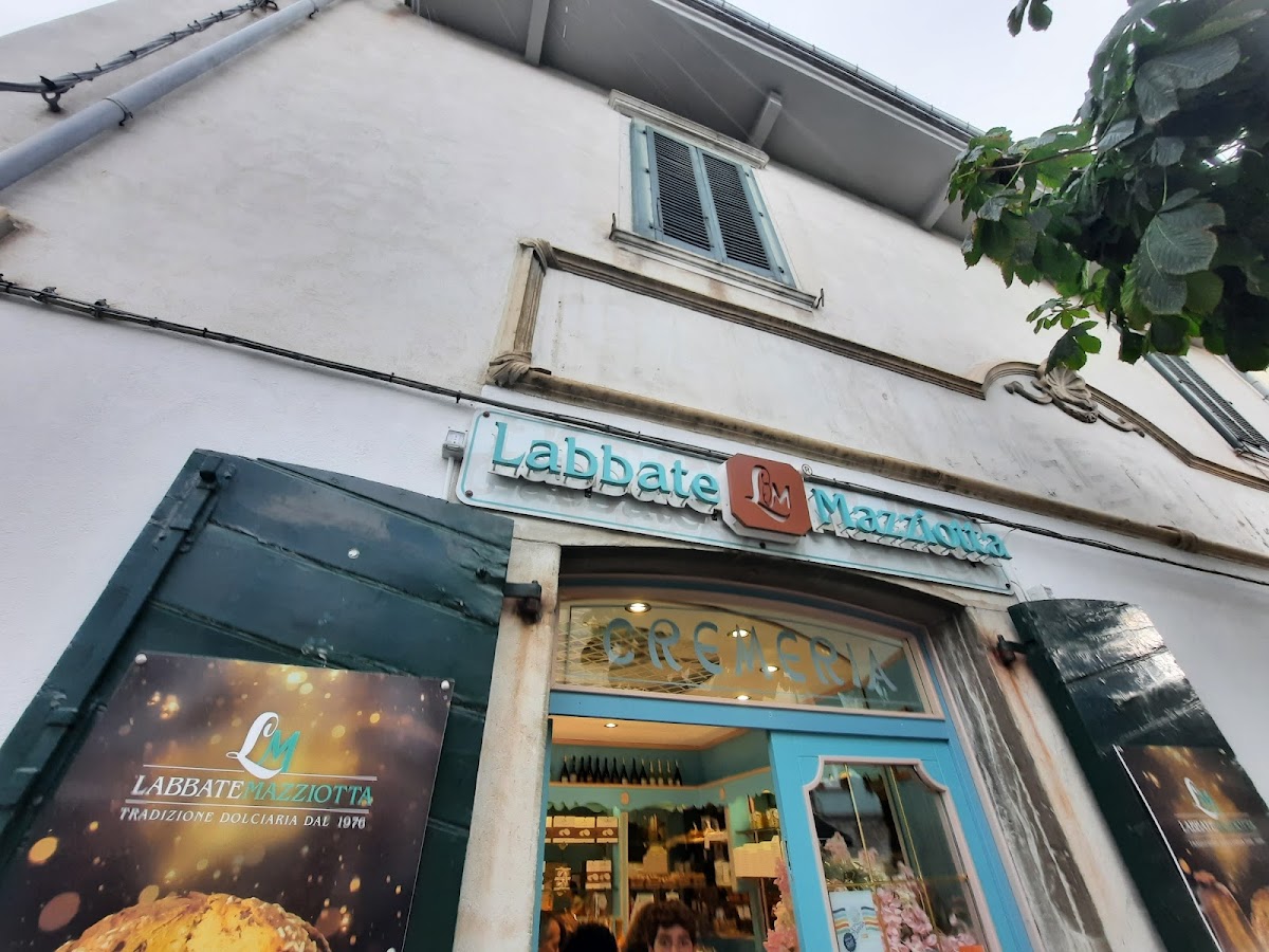 Dolciaria Labbate Mazziotta (Agnone) — Ristorante a Agnone, Isernia