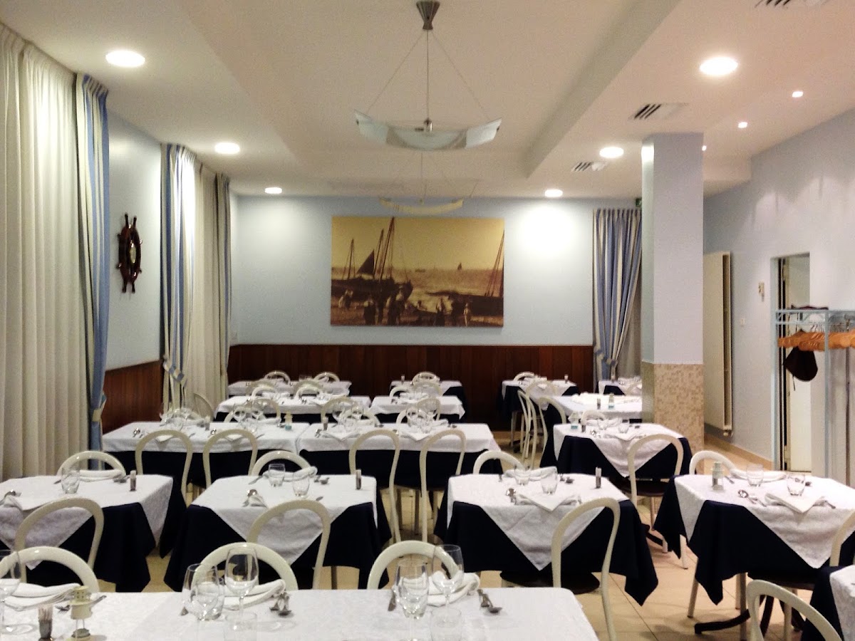 Trattoria Lo Monte — Ristorante a Civitanova Marche, Macerata