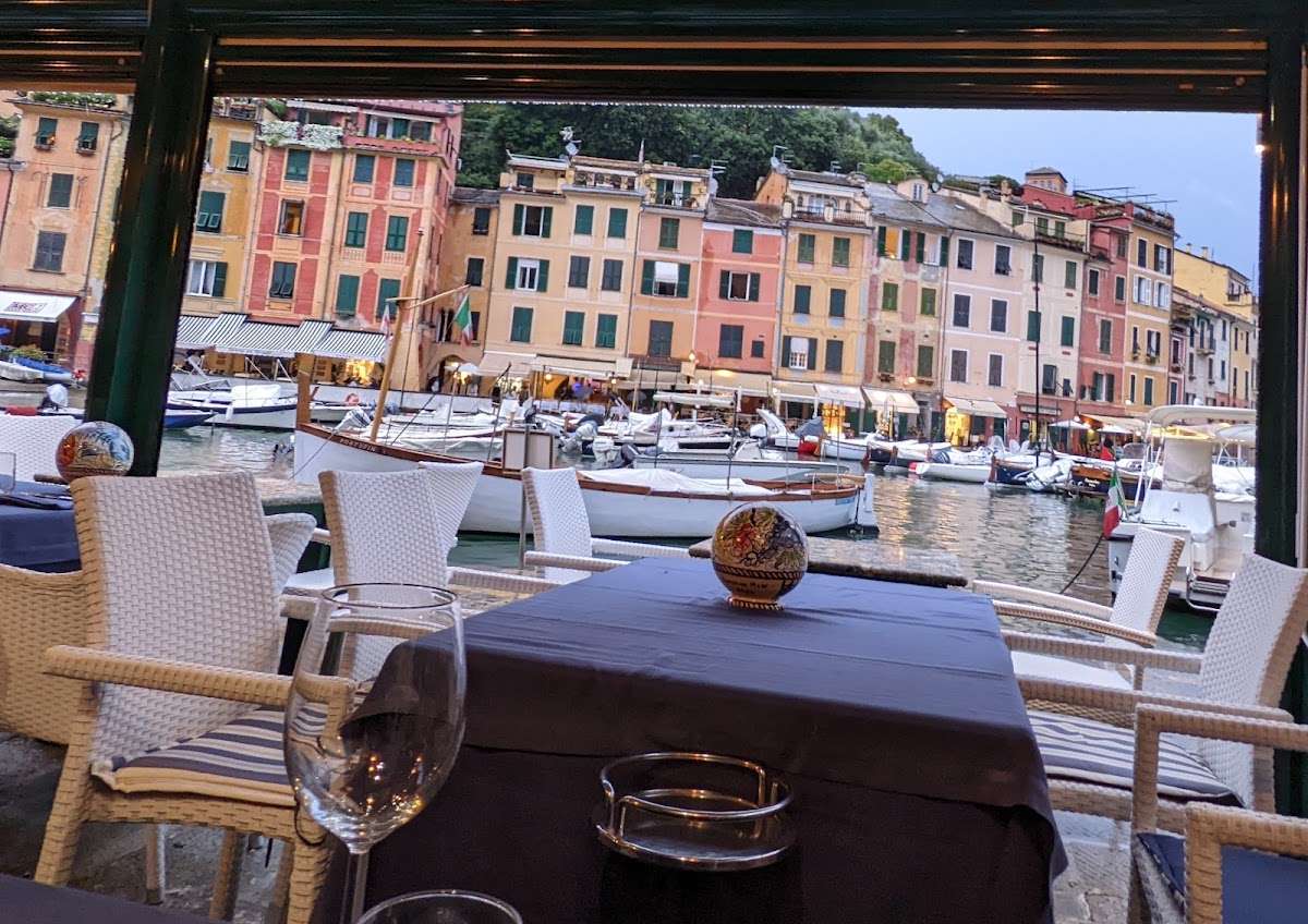 Delfino — Ristorante a Portofino, Genova