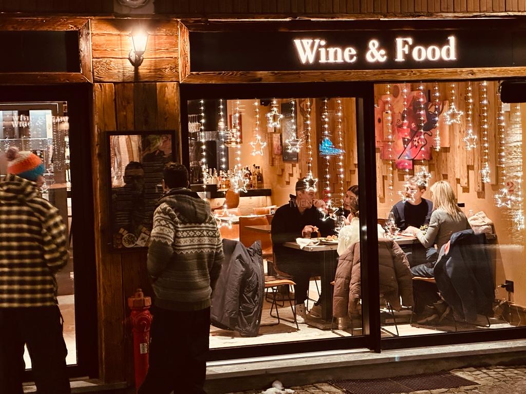 Twenty27Seven Enoteca con cucina