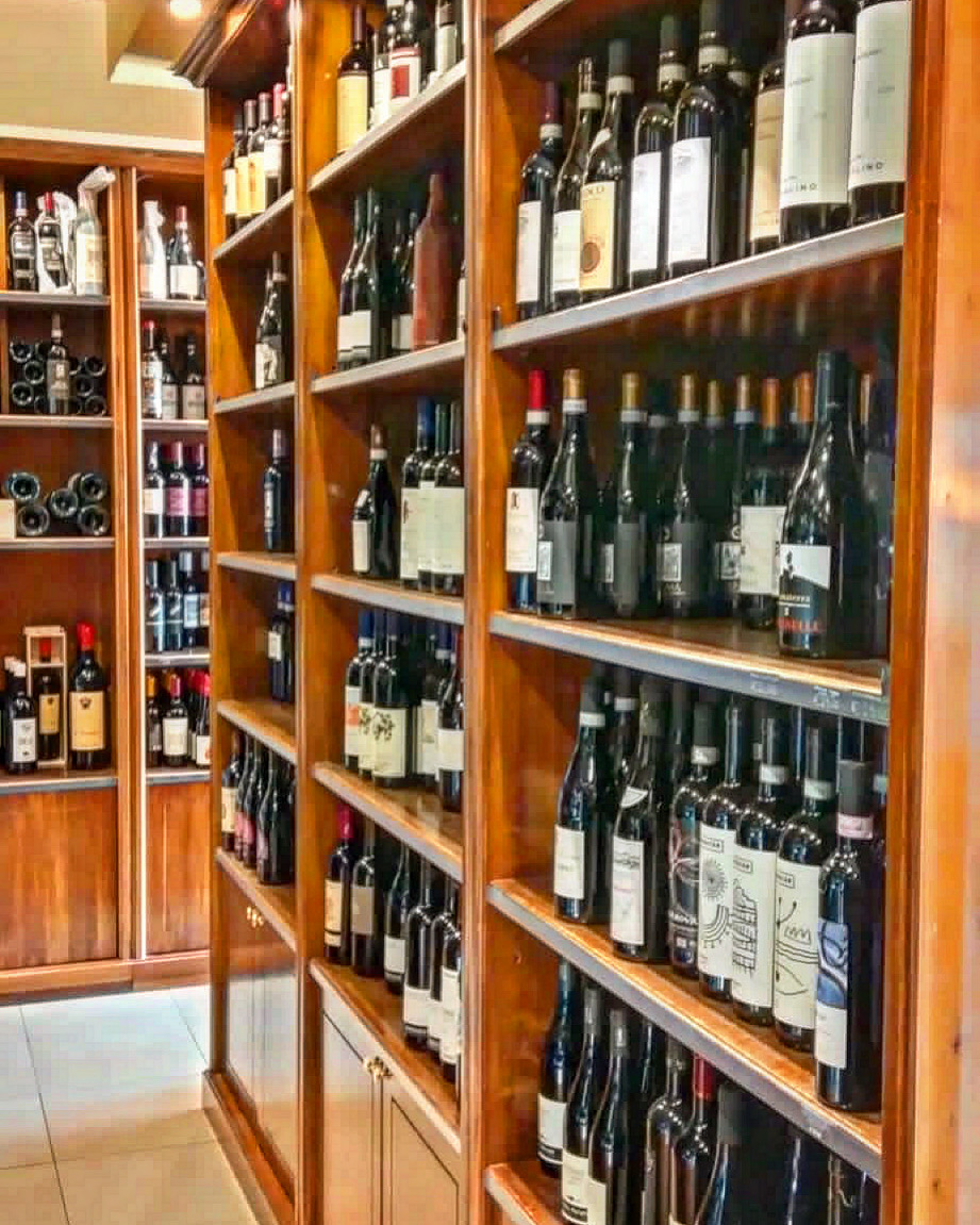 Enoteca Calzuola — Ristorante a Gubbio, Perugia