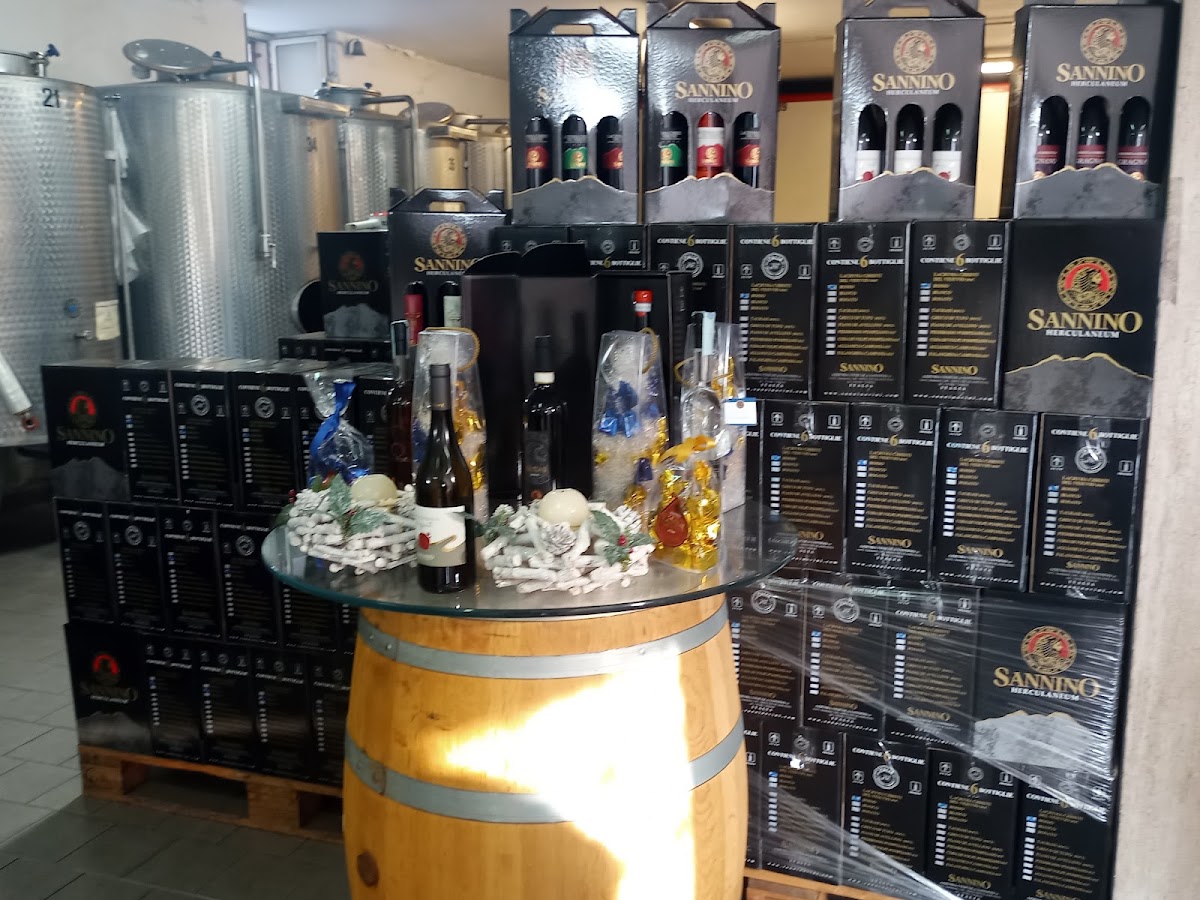 Azienda Vinicola Sannino — Ristorante a Napoli, Napoli
