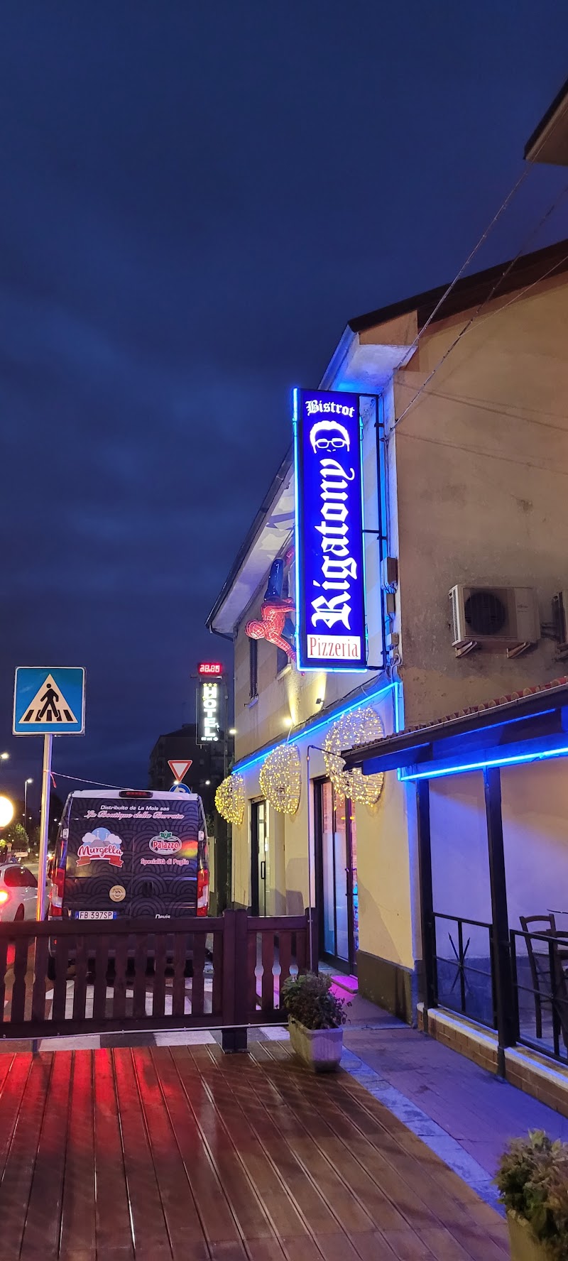 Pizzeria e ristorante a Rivoli | Rigatony — Ristorante a Rivoli, Torino