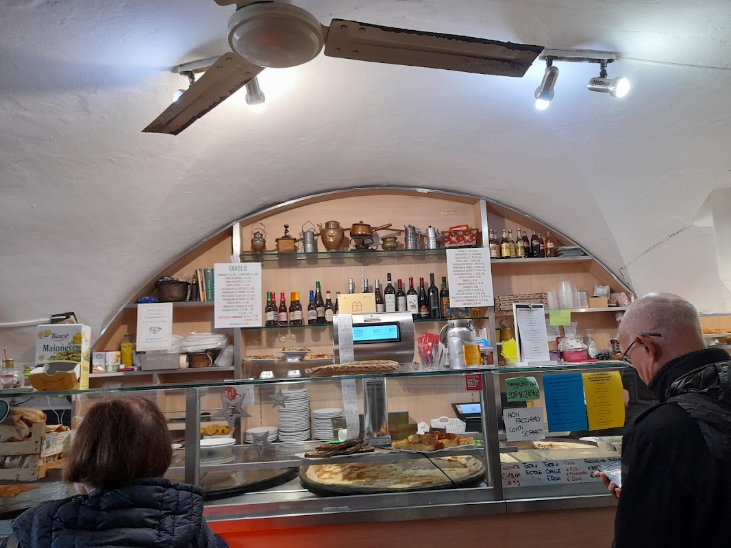 Ostaja San Vincenzo Genova — Ristorante a Genova, Genova