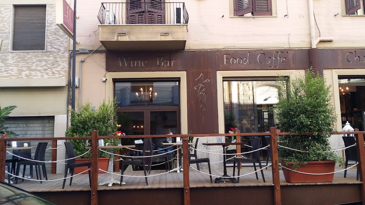 Chapeau Restaurant Wine Bar — Ristorante a Reggio Calabria, Reggio Calabria