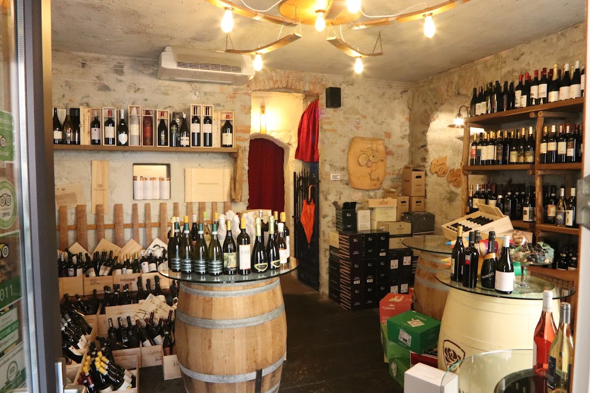Cantina Follie — Ristorante a Varenna, Lecco