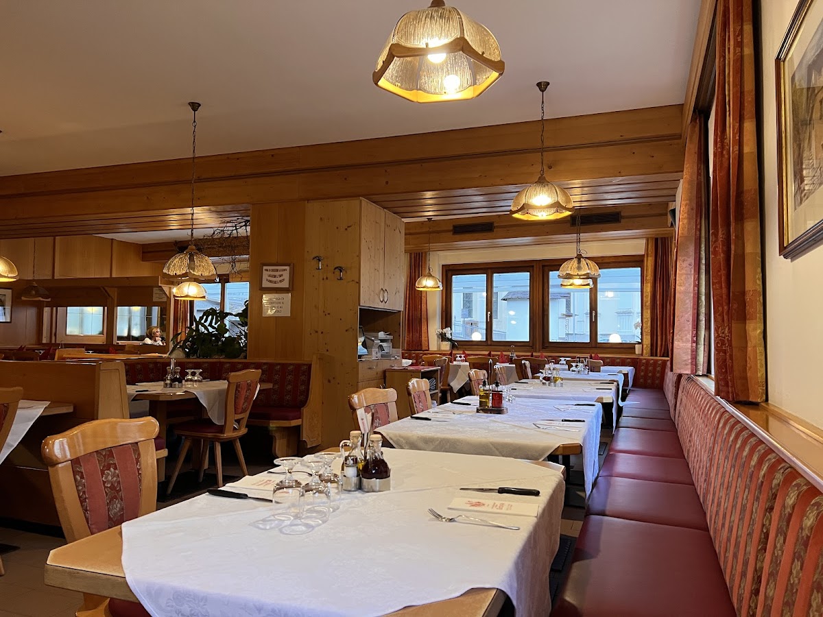 Ristorante Pizzeria Terrazza — Restaurant in Ortisei, Bolzano