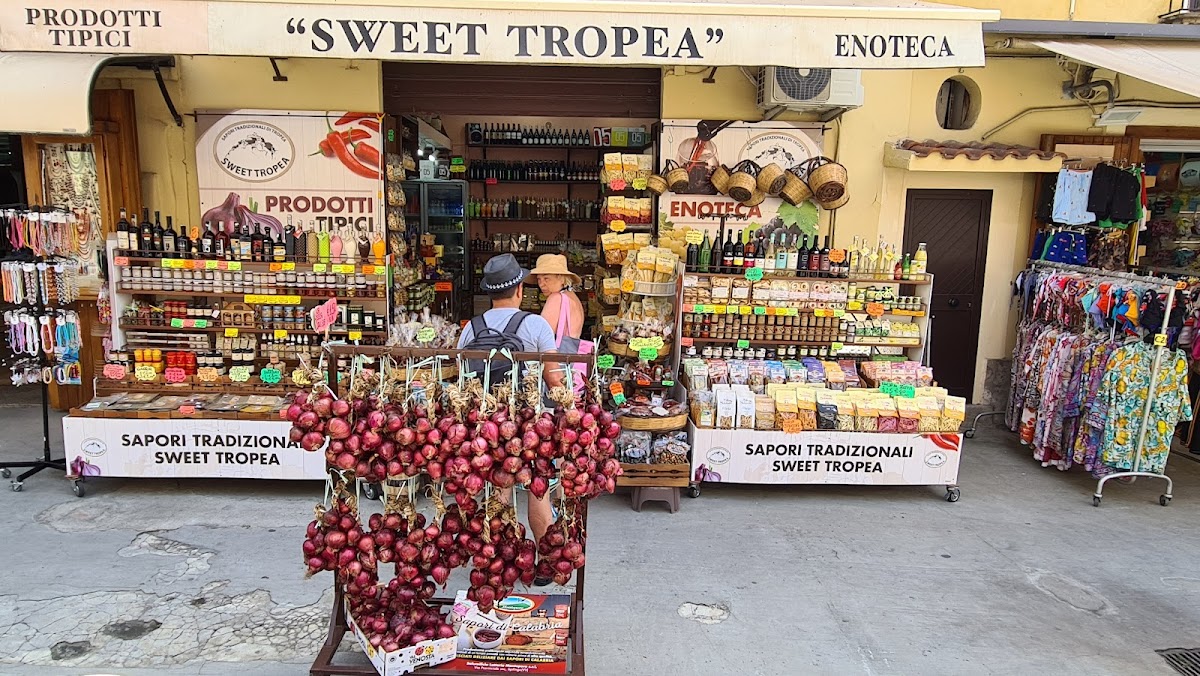 Prodotti Tipici Sweet Tropea Enoteca — Ristorante a Tropea, Vibo Valentia