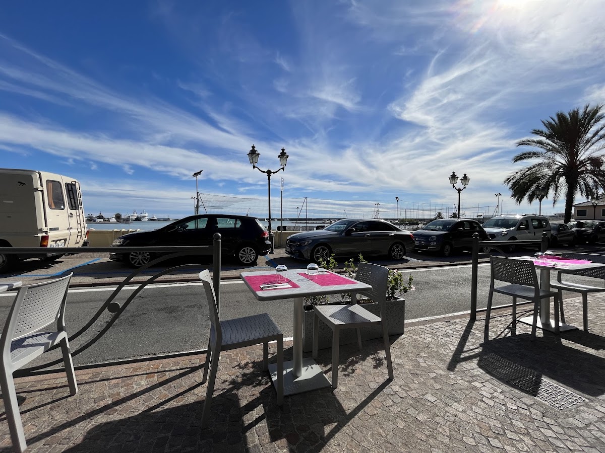 L'originale Pizza Napoletana — Ristorante a Sanremo, Imperia