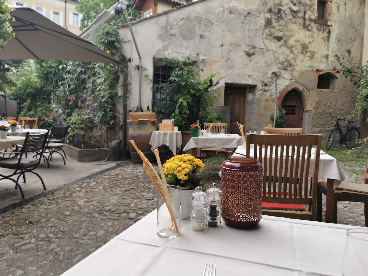 Restaurant Bar Schloss Kallmünz — Ristorante a Merano, Bolzano