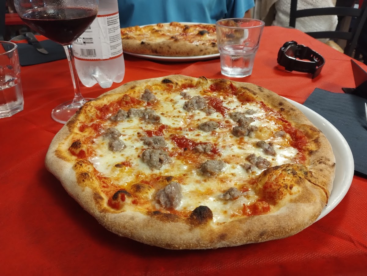 Pizzeria Peter Pan — Ristorante a Assisi, Perugia