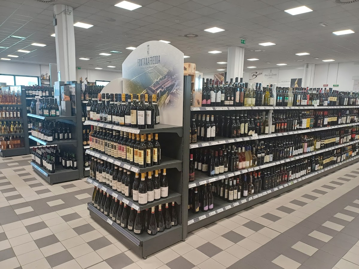 Enoteca Vinarius De Pasquale — Ristorante a Bari, Bari