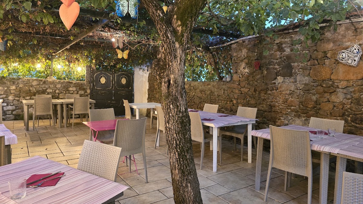 Osteria 4 Gatti — Ristorante a Dolceacqua, Imperia