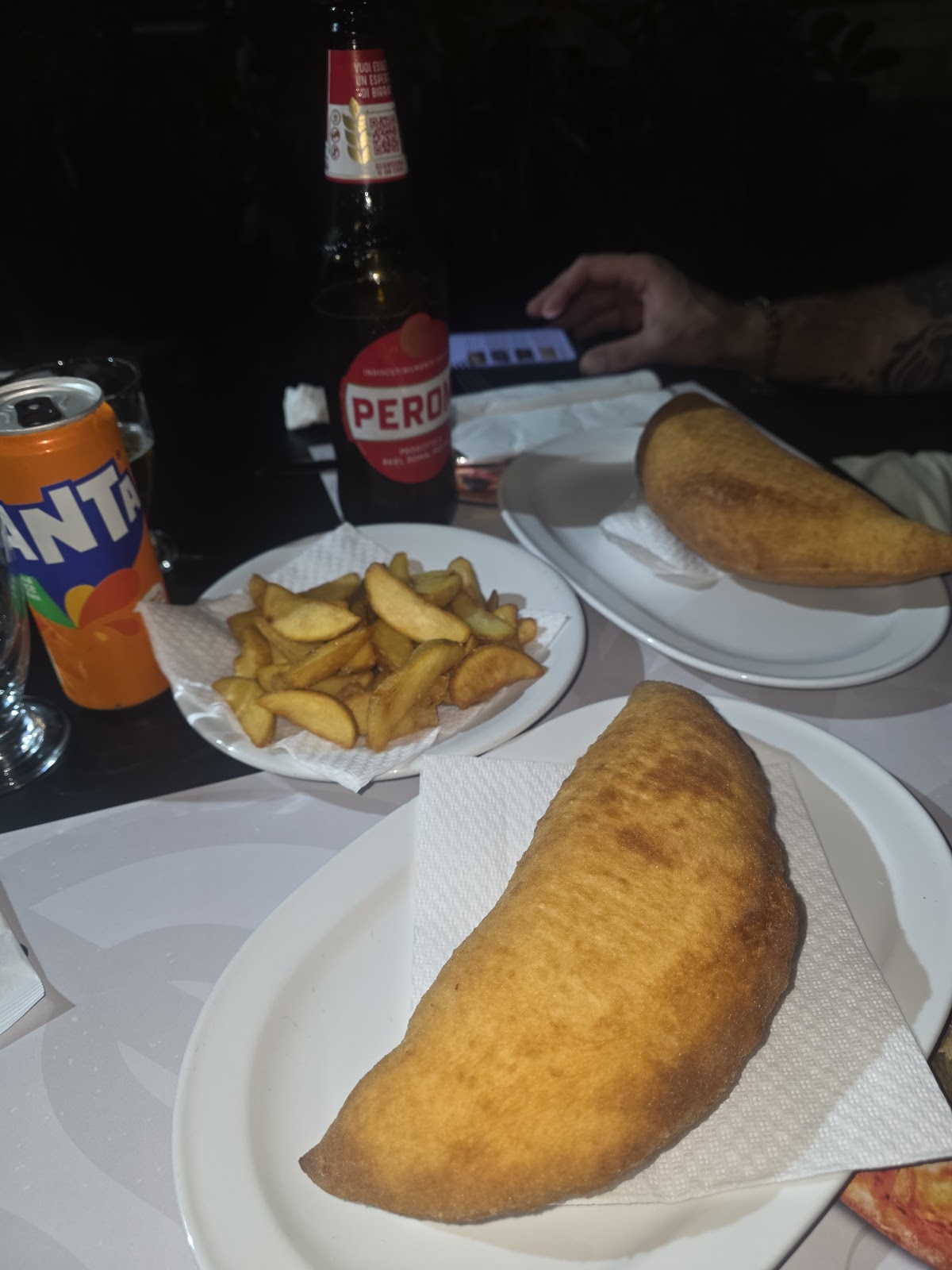 Ghiottone Trattoria Pizzeria Bar — Ristorante a Venosa, Potenza