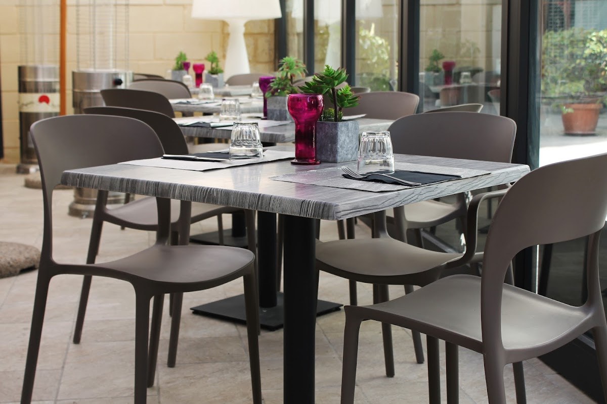 Vesuvio - La Bufala by Napoli 44 — Ristorante a Lecce, Lecce